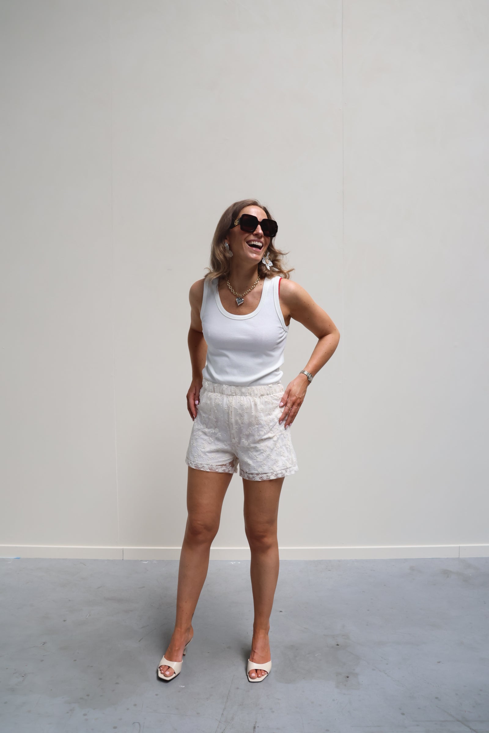 Timeless top wit