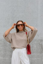 Luka round neck pull donker beige