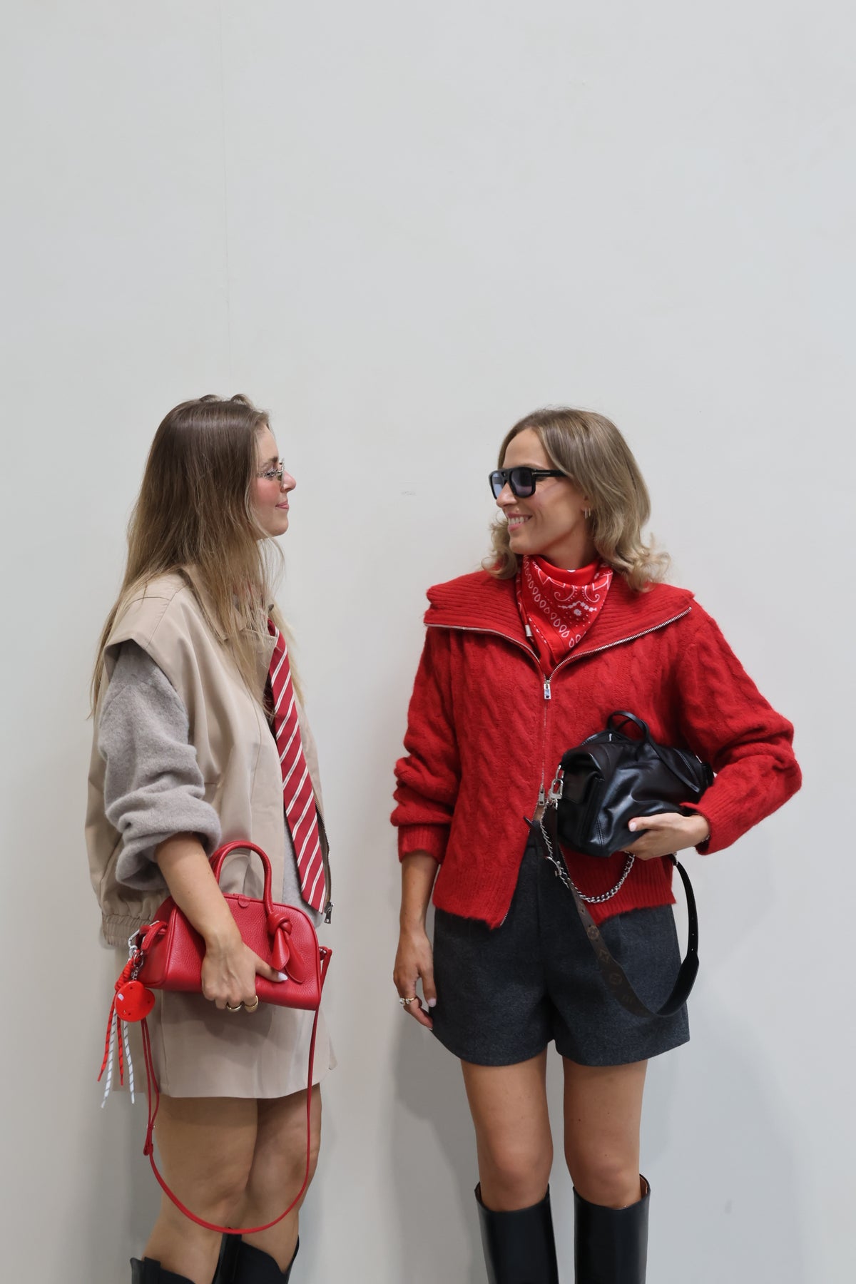 Claudia cardigan met rits rood