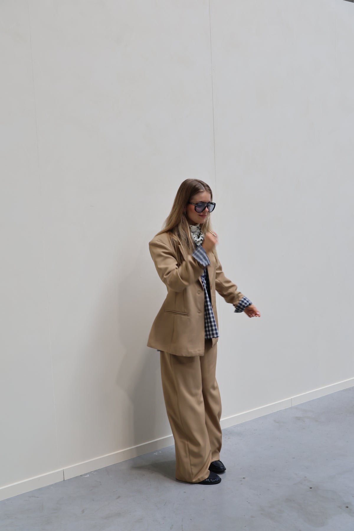Iris blazer camel
