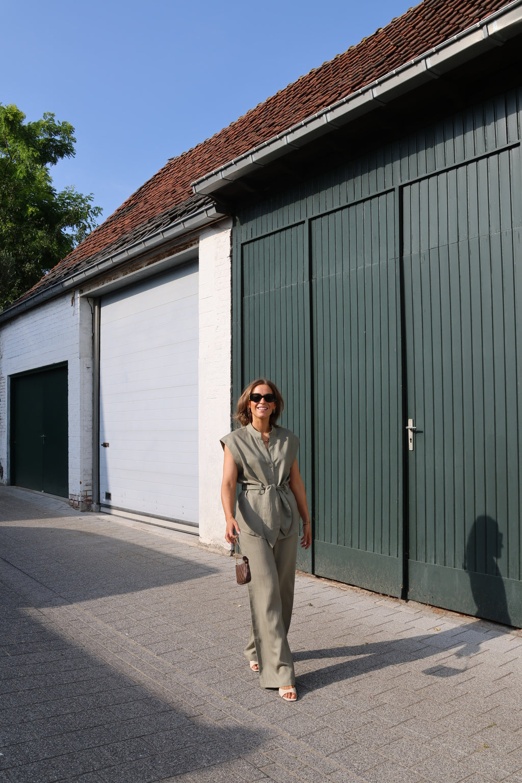 Aveline mouwloze blouse zachtgroen