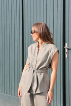 Aveline mouwloze blouse zachtgroen