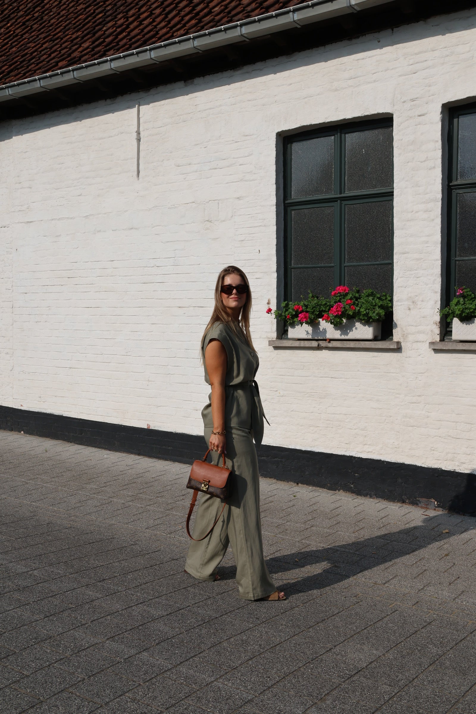 Aveline mouwloze blouse zachtgroen