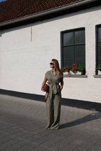 Aveline mouwloze blouse zachtgroen