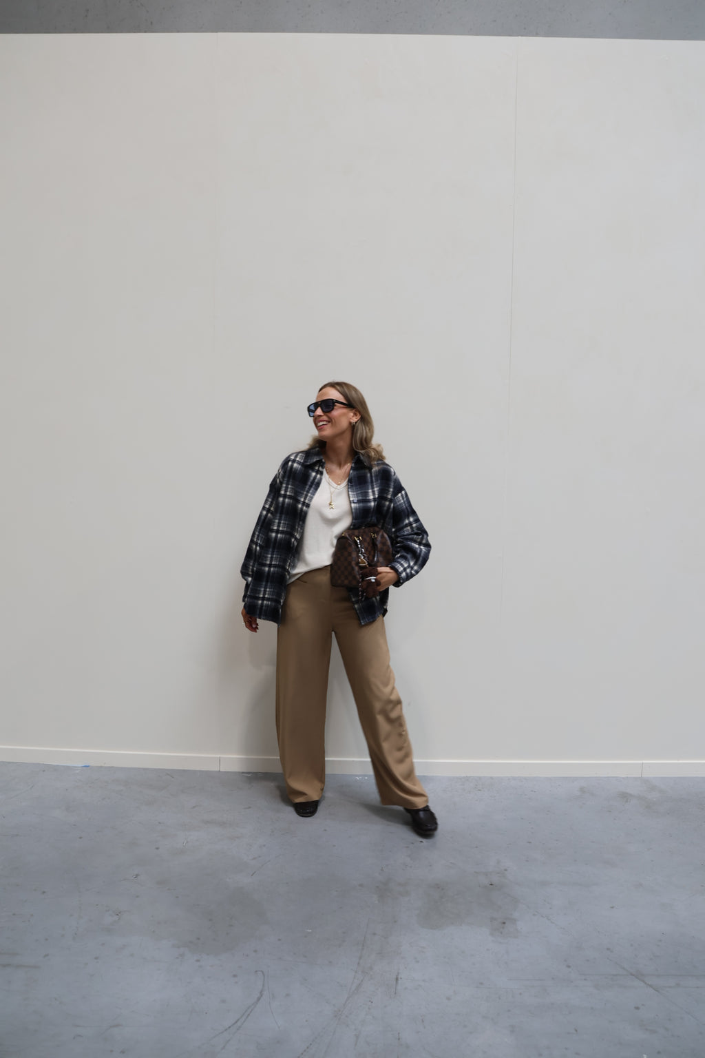 Febe longsleeve met v-hals crème