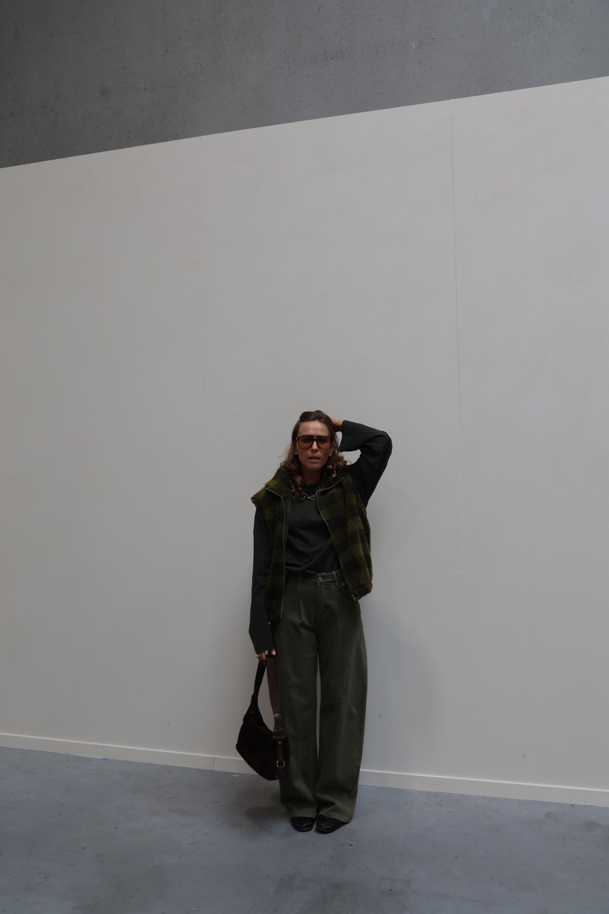 Annabel oversized longsleeve kaki
