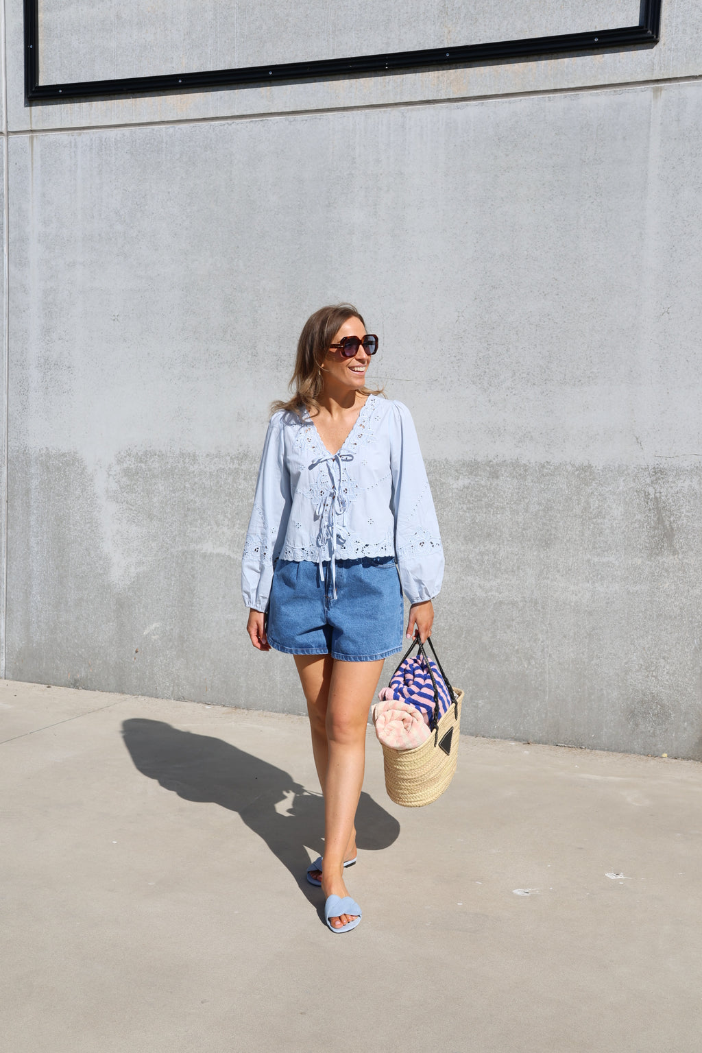 Nena blouse met details blauw