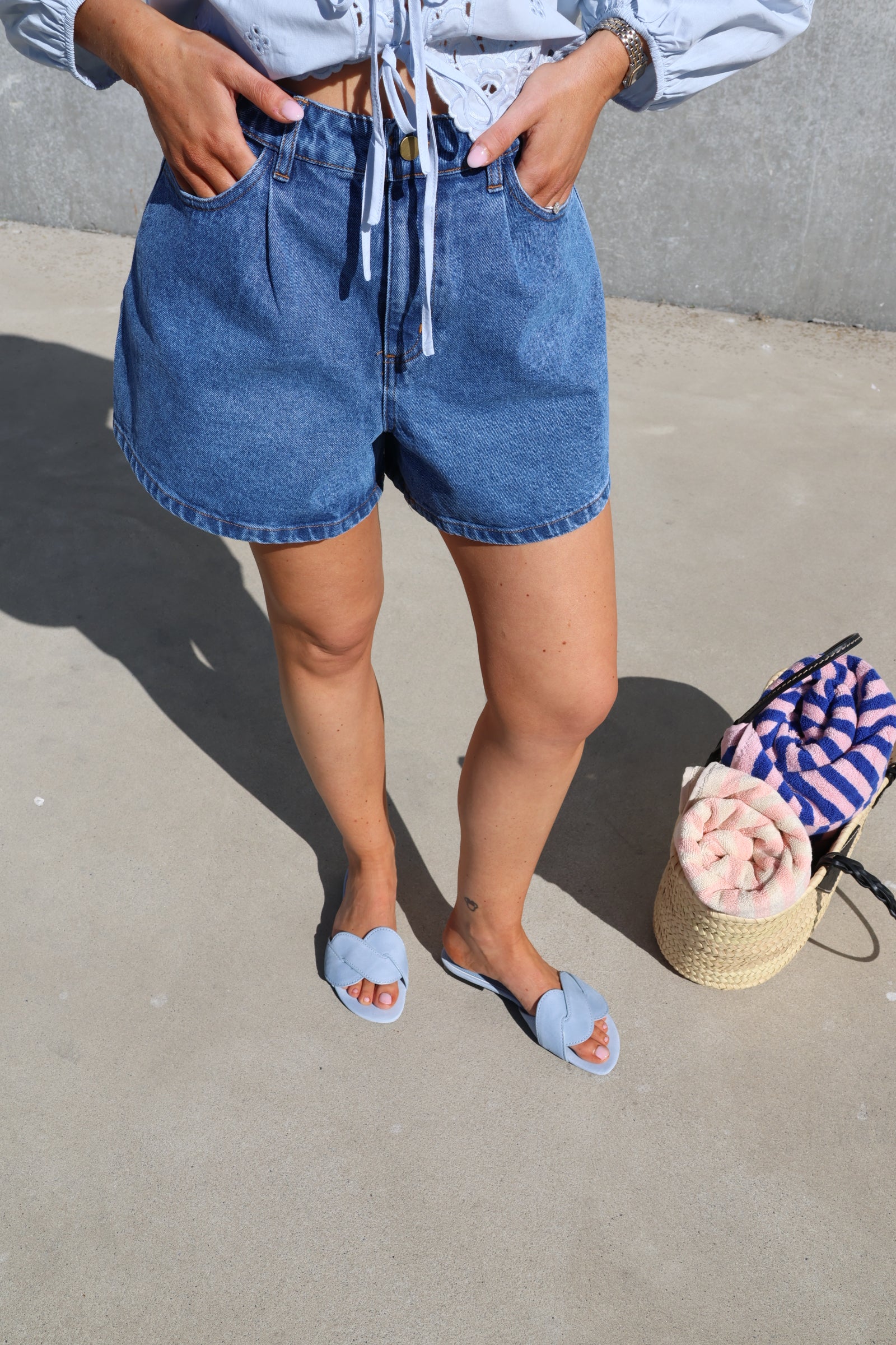 Daphne denim short