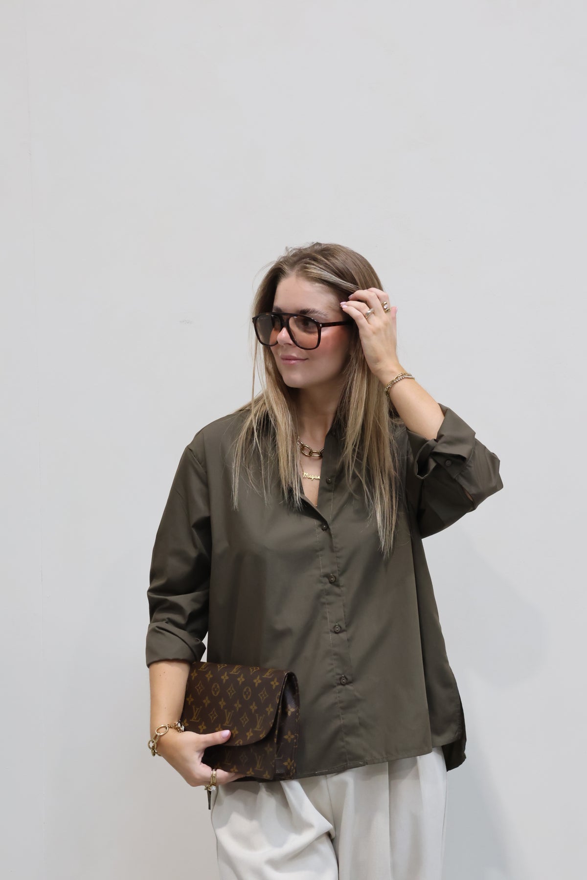 Ylana blouse met mouwdetail kaki