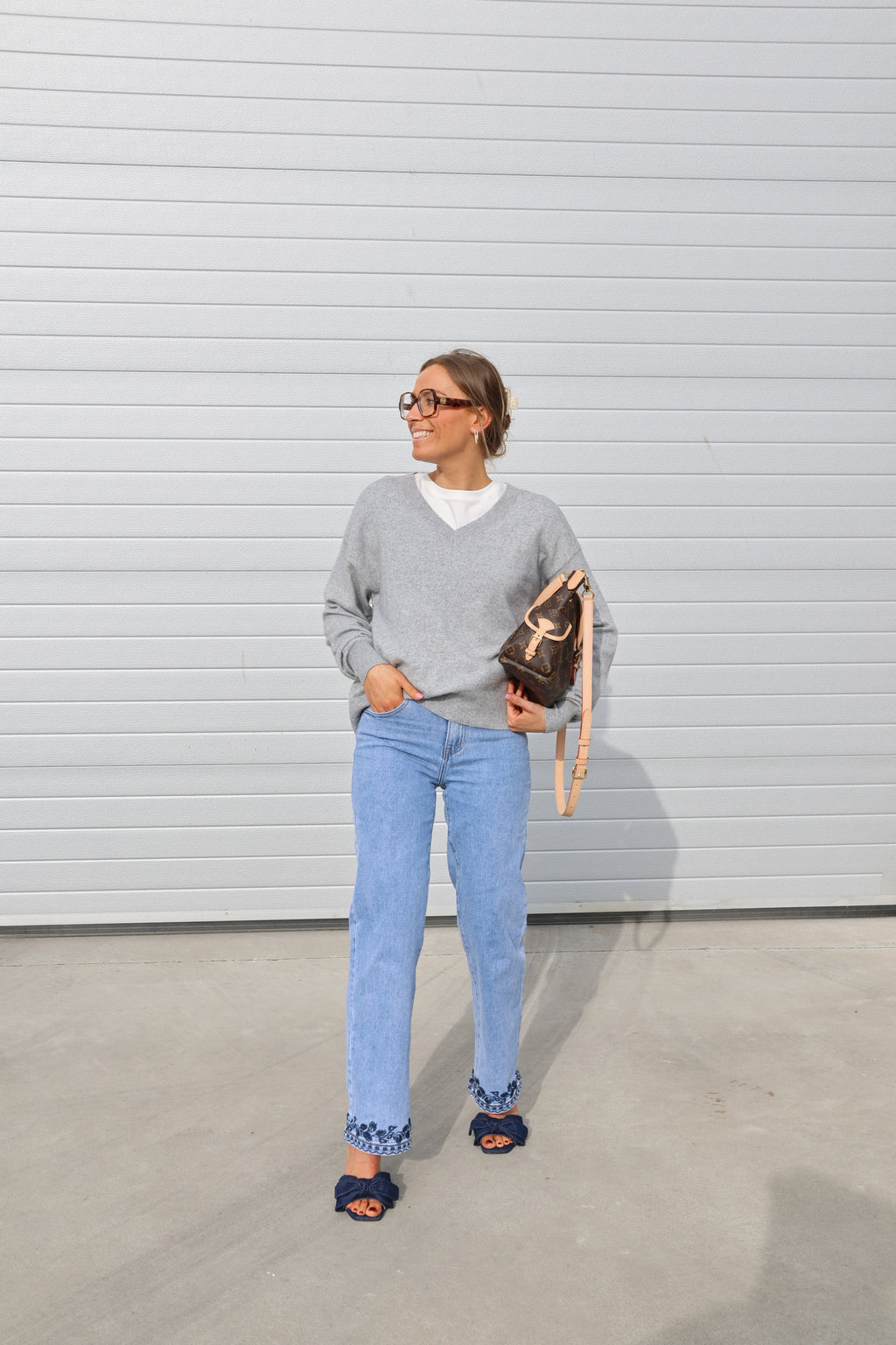 Manon V-neck knit grijs