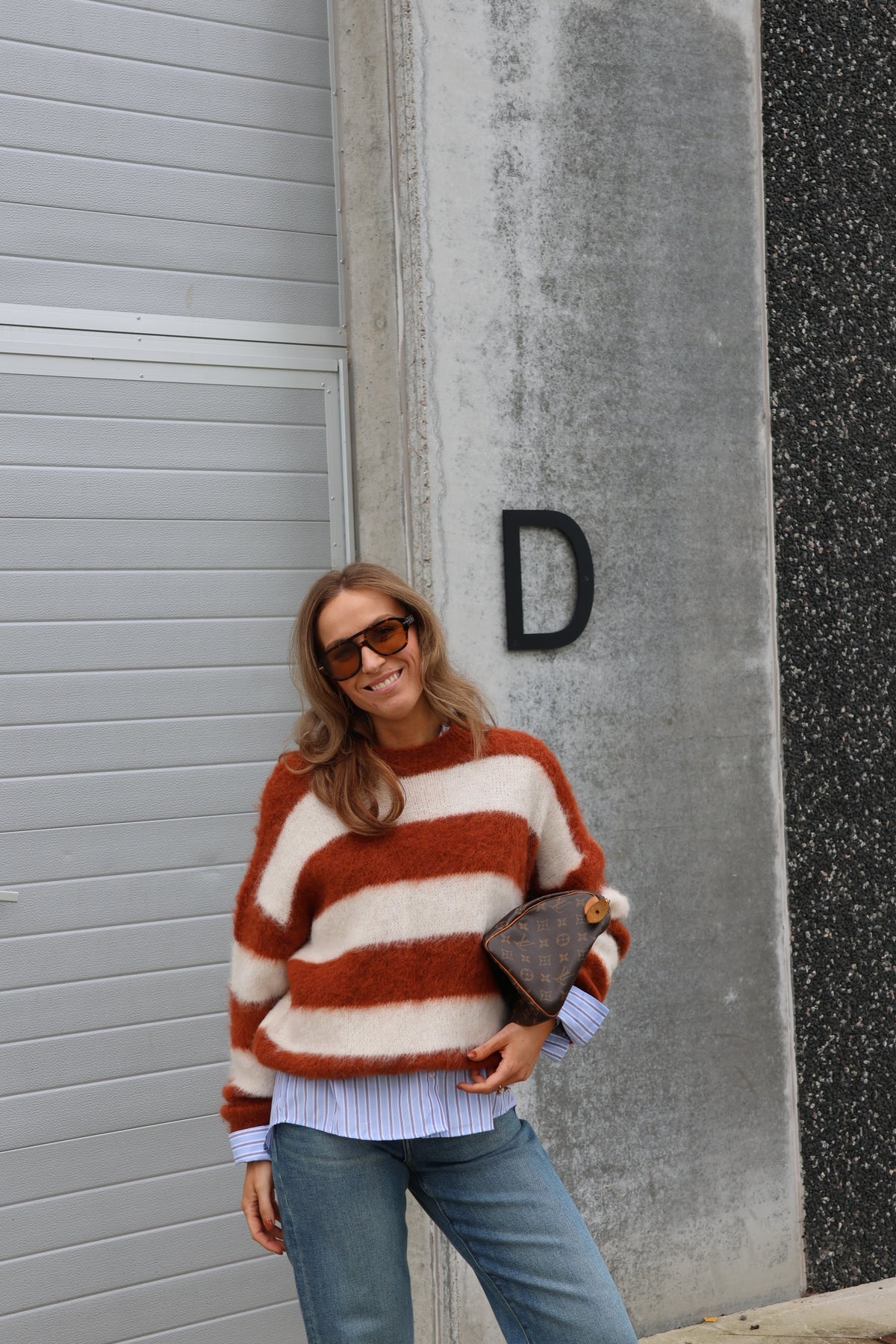 Kiana gestreepte fluffy knit roest
