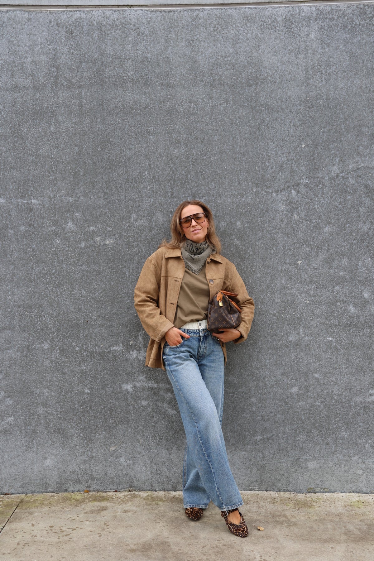 Boxy longsleeve kaki