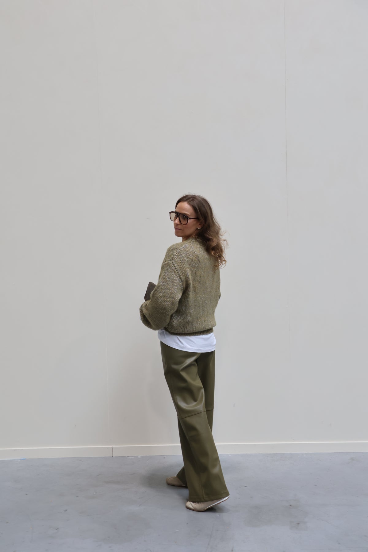 Blair faux leather broek olijfgroen