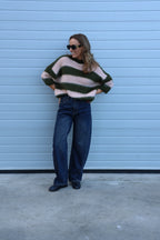 Manon barrel jeans dark denim met detail