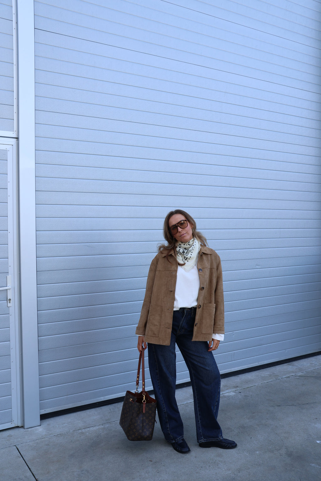 Manon barrel jeans dark denim met detail