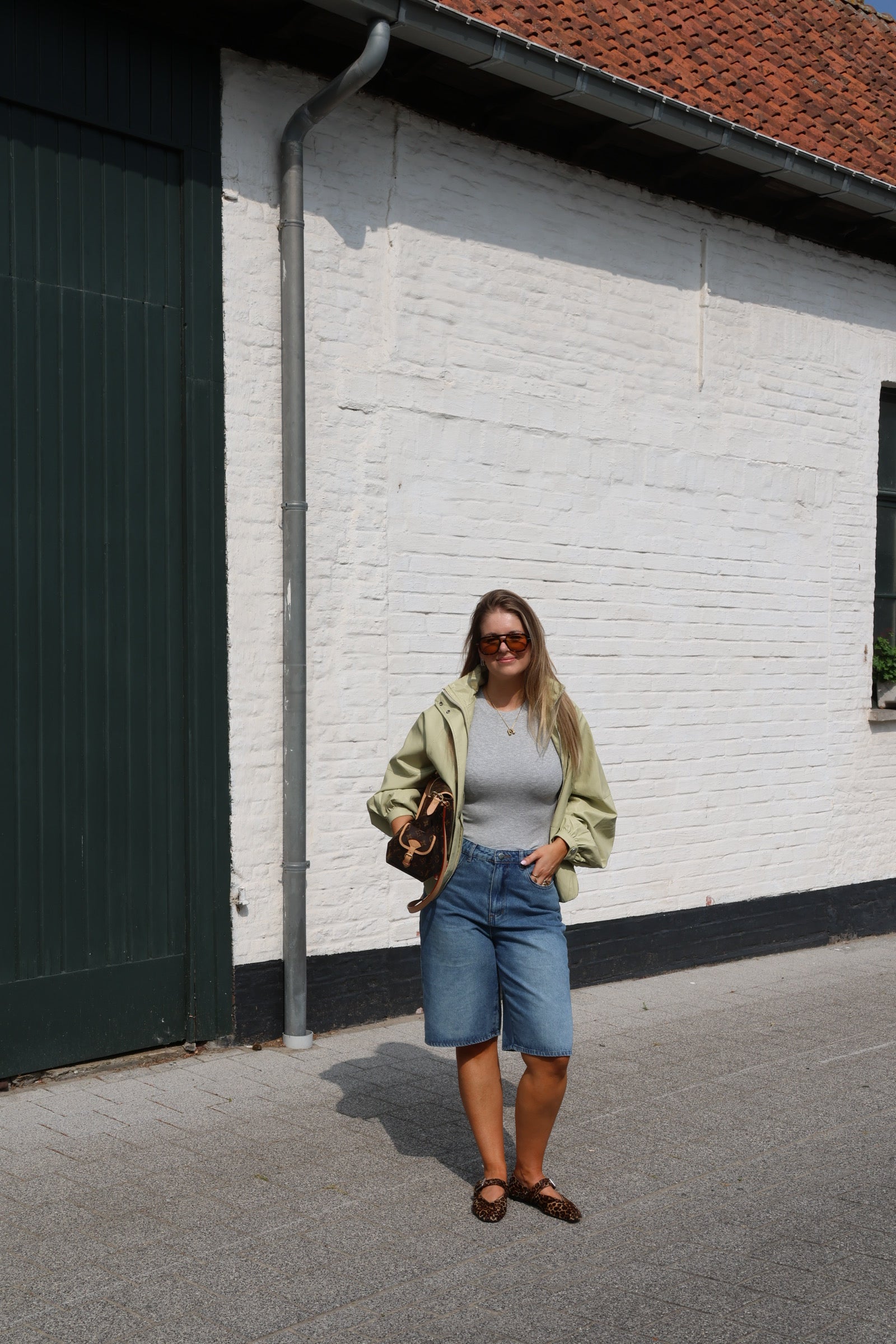 Soraya faux leather vestje zachtgroen