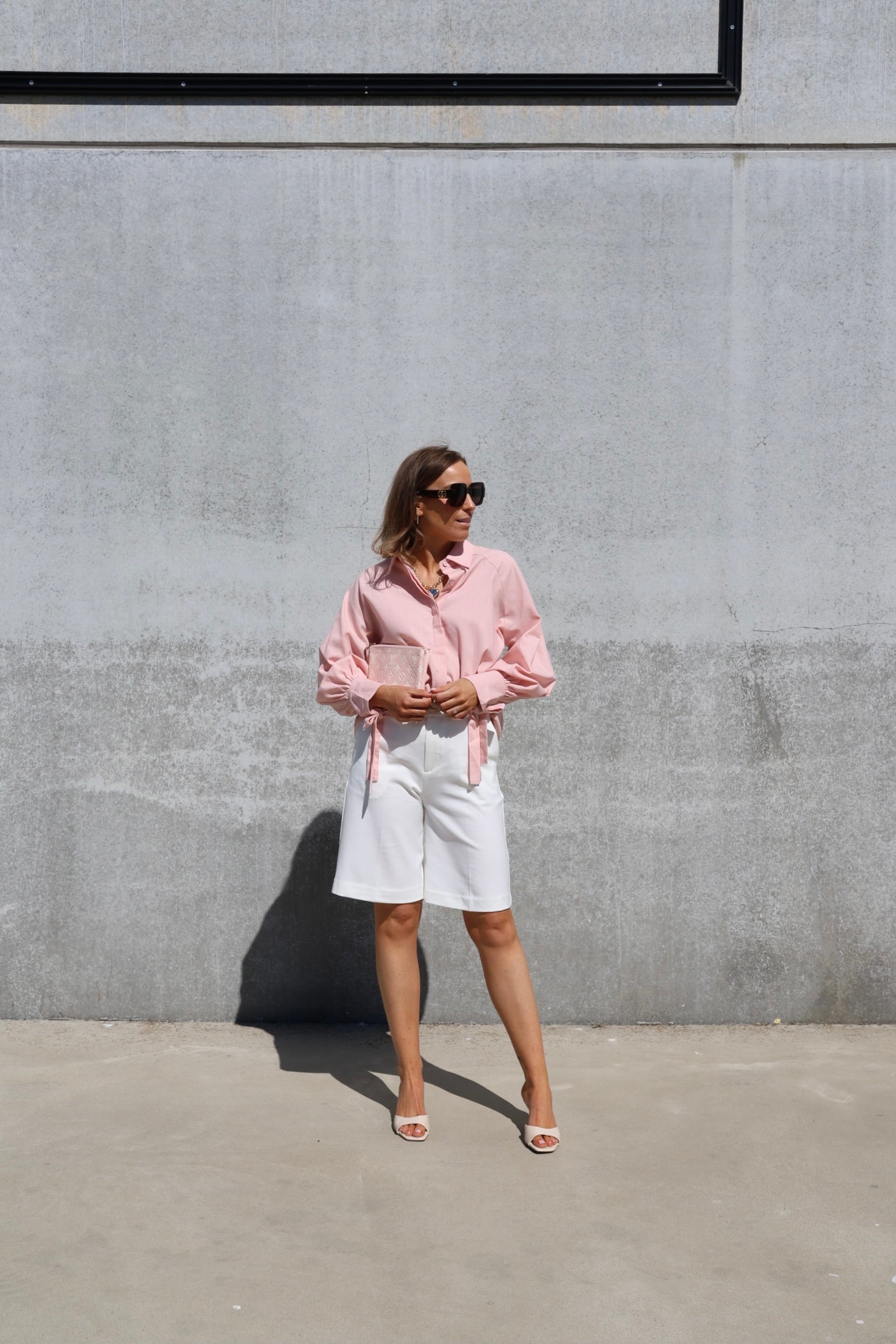 Lola blouse met strikdetail zalmroze