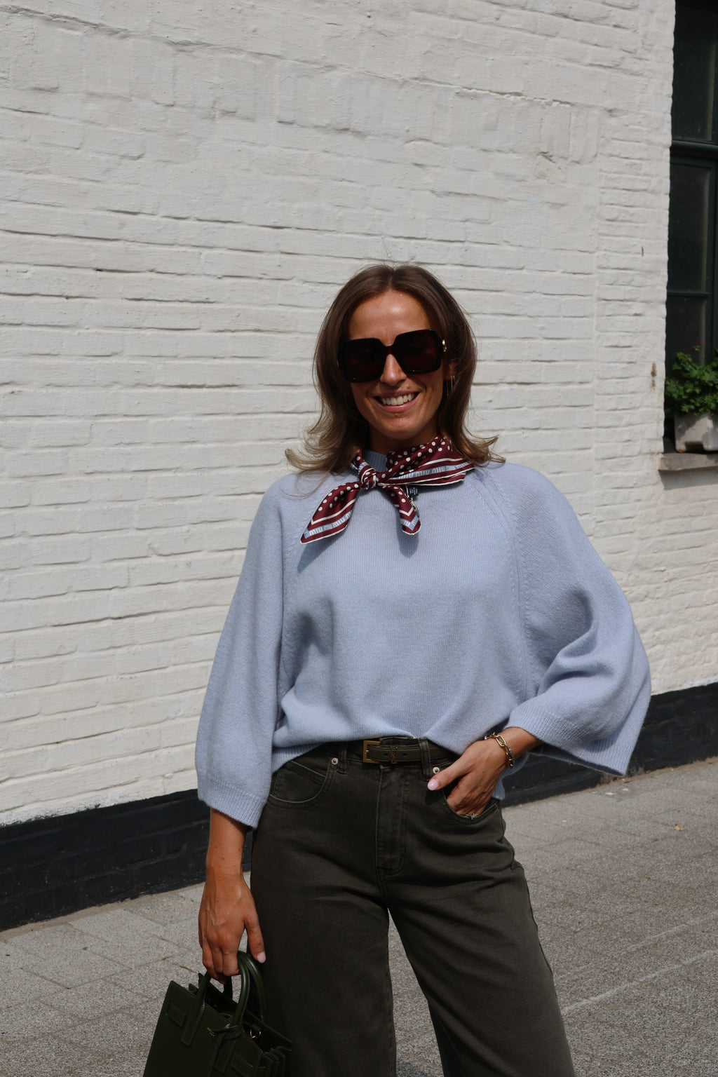 Luka round neck pull lichtblauw