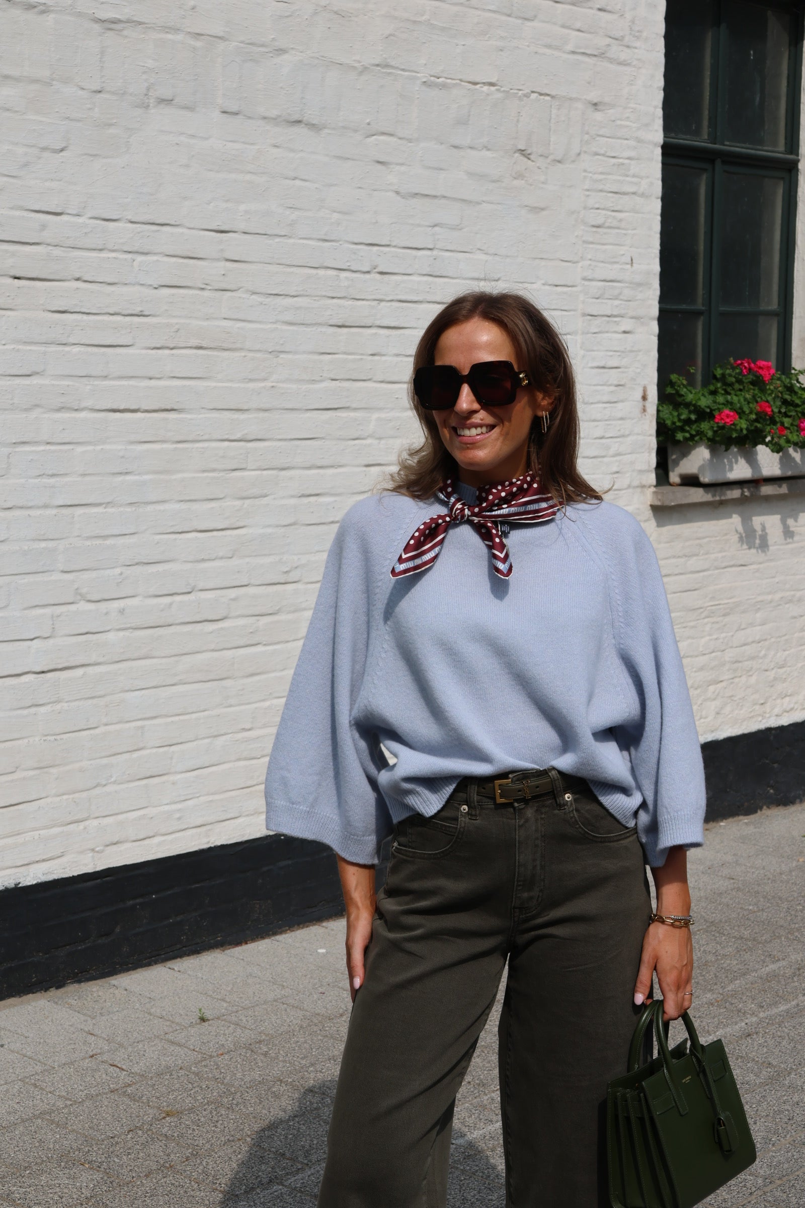 Luka round neck pull lichtblauw