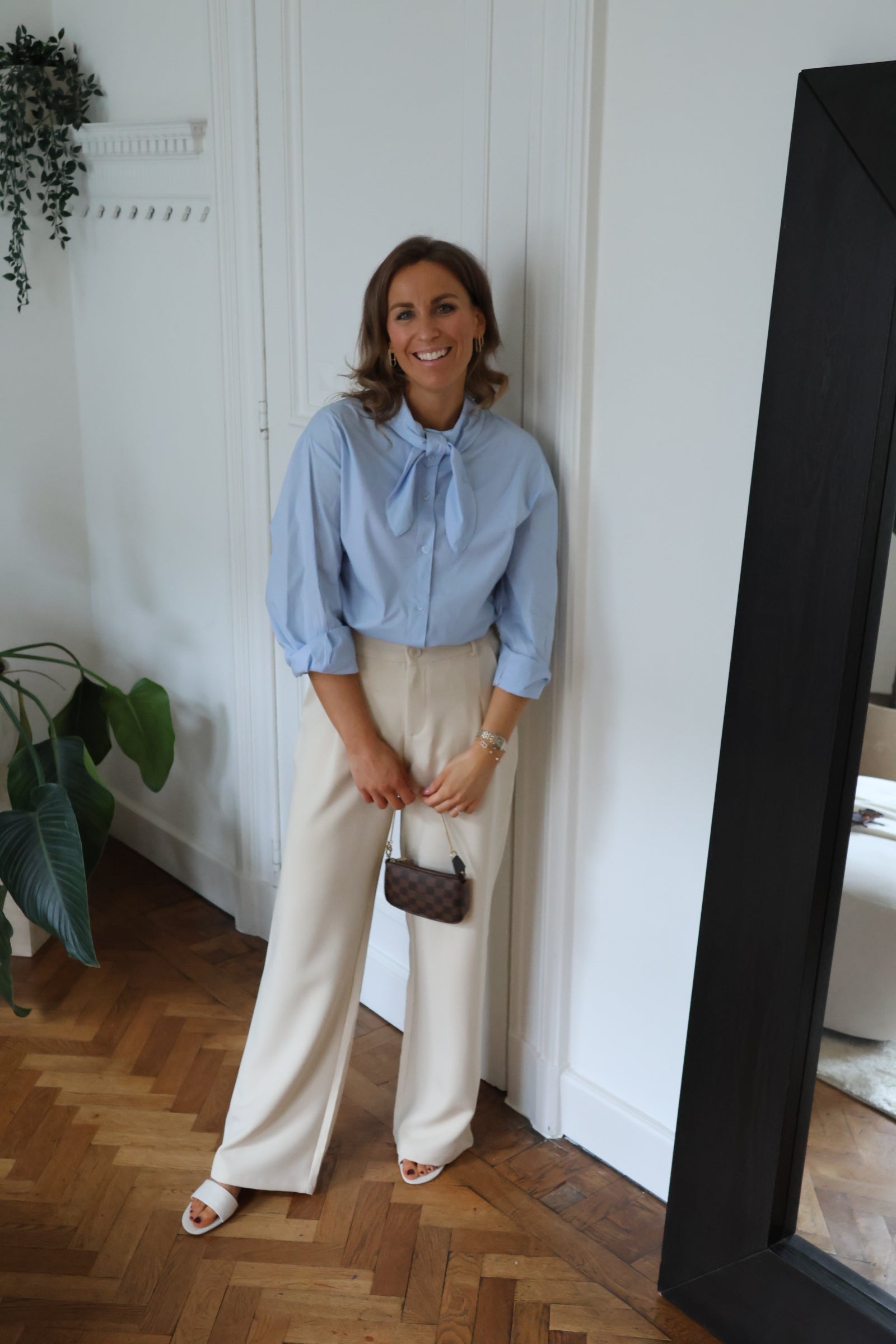 Julie hemdje met strik blauw