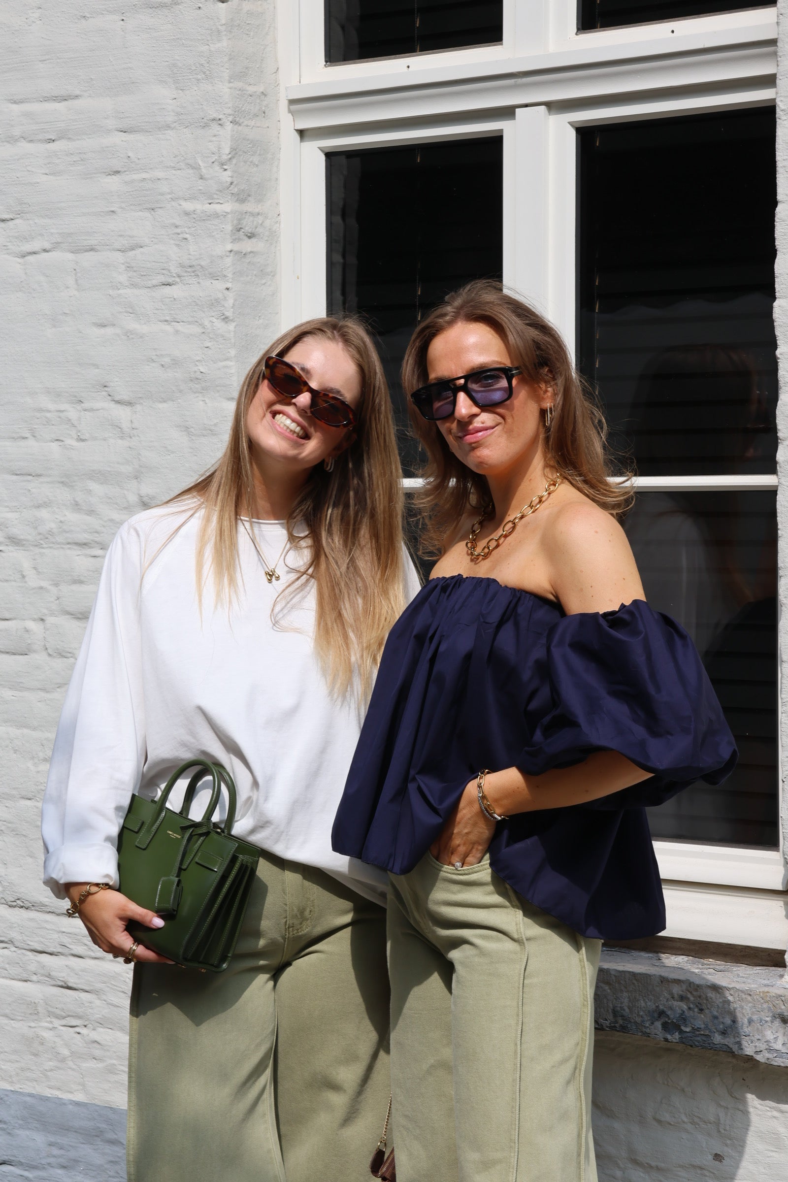 Lea off shoulder blouse marine