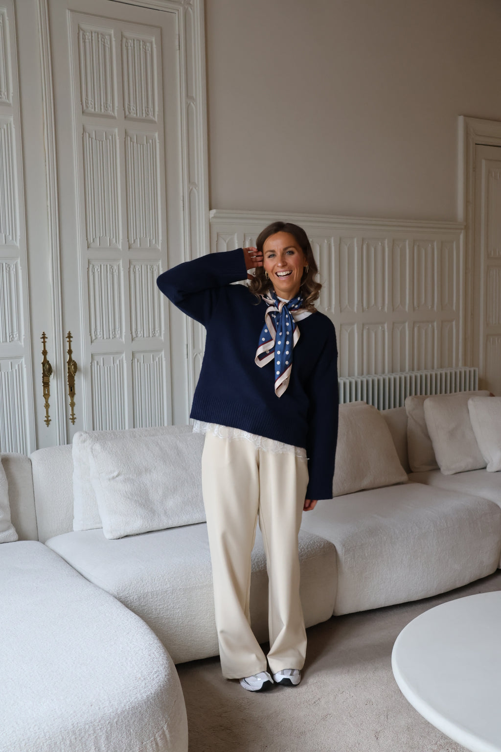 Larissa V-neck knit marine