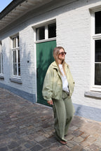 Soraya faux leather vestje zachtgroen