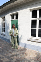 Lilly wide leg jeans met detail zachtgroen
