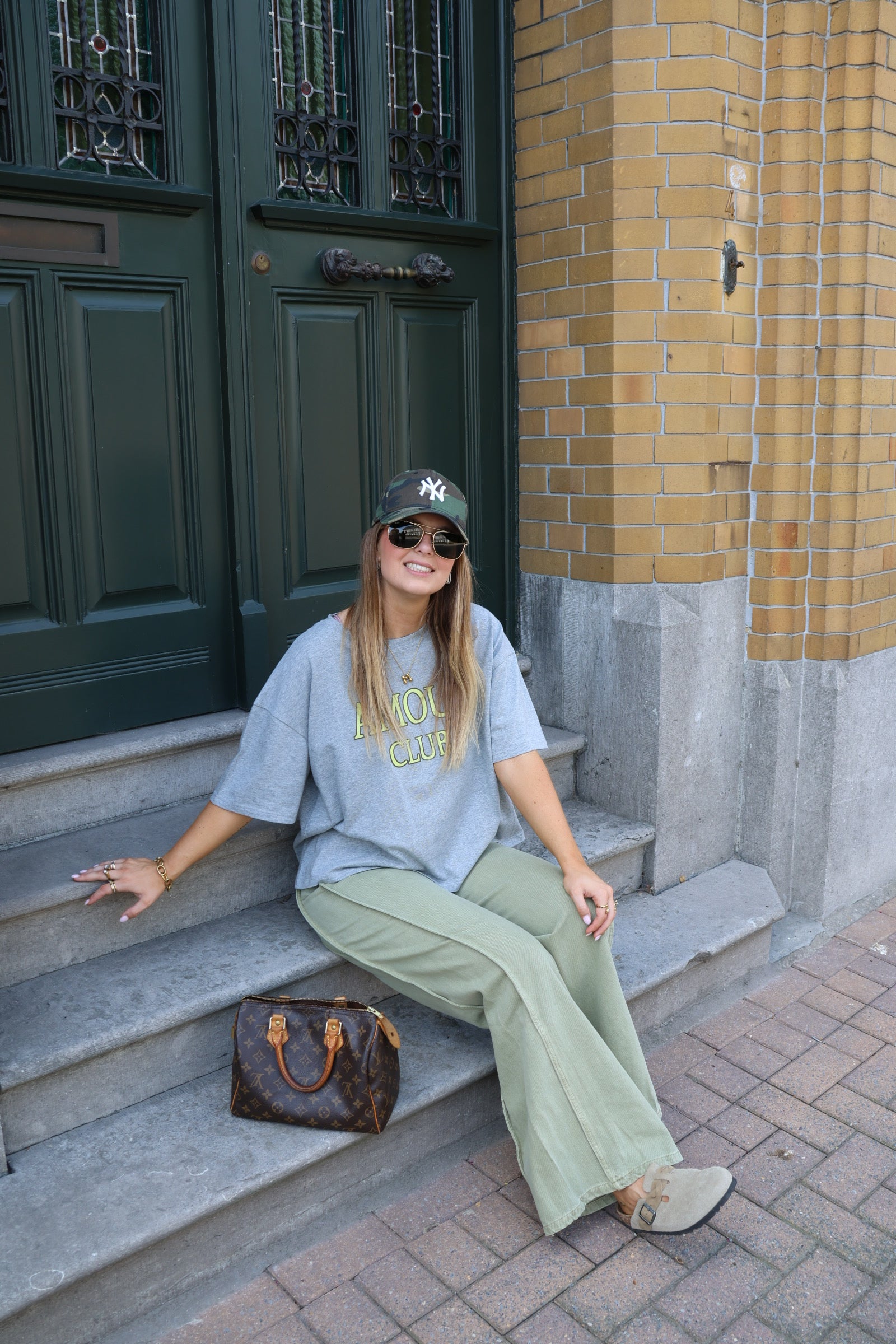Lilly wide leg jeans met detail zachtgroen