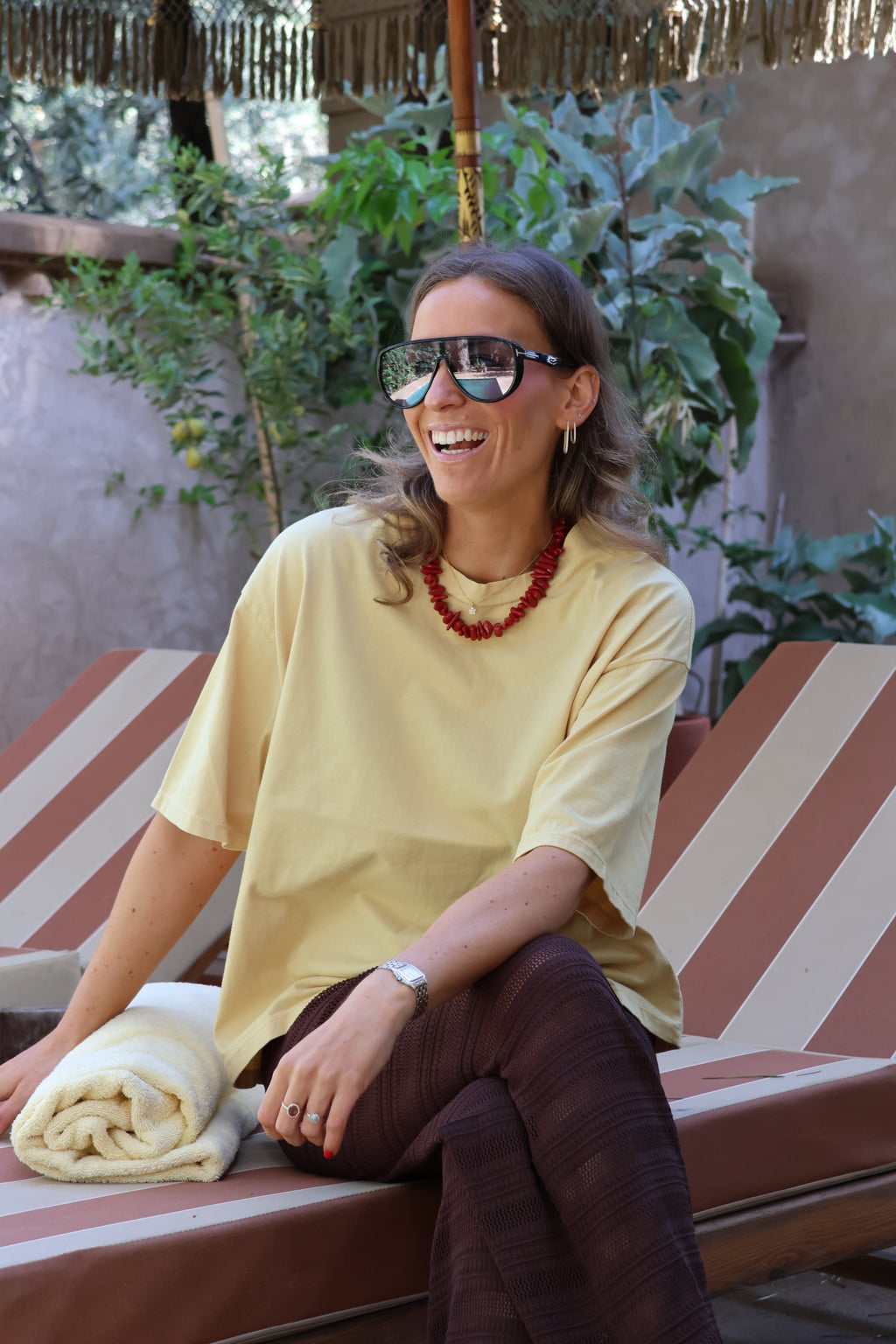Boxy T-shirt mosterdgeel