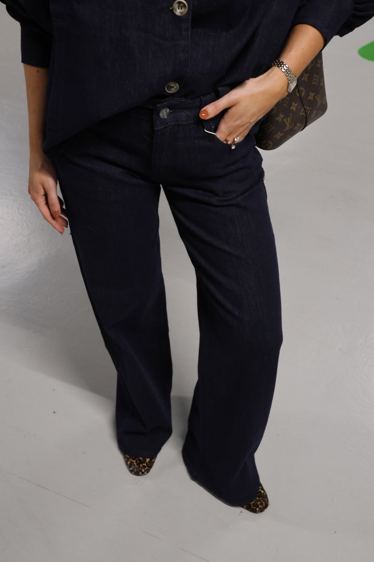 Zarah wide leg jeans dark denim