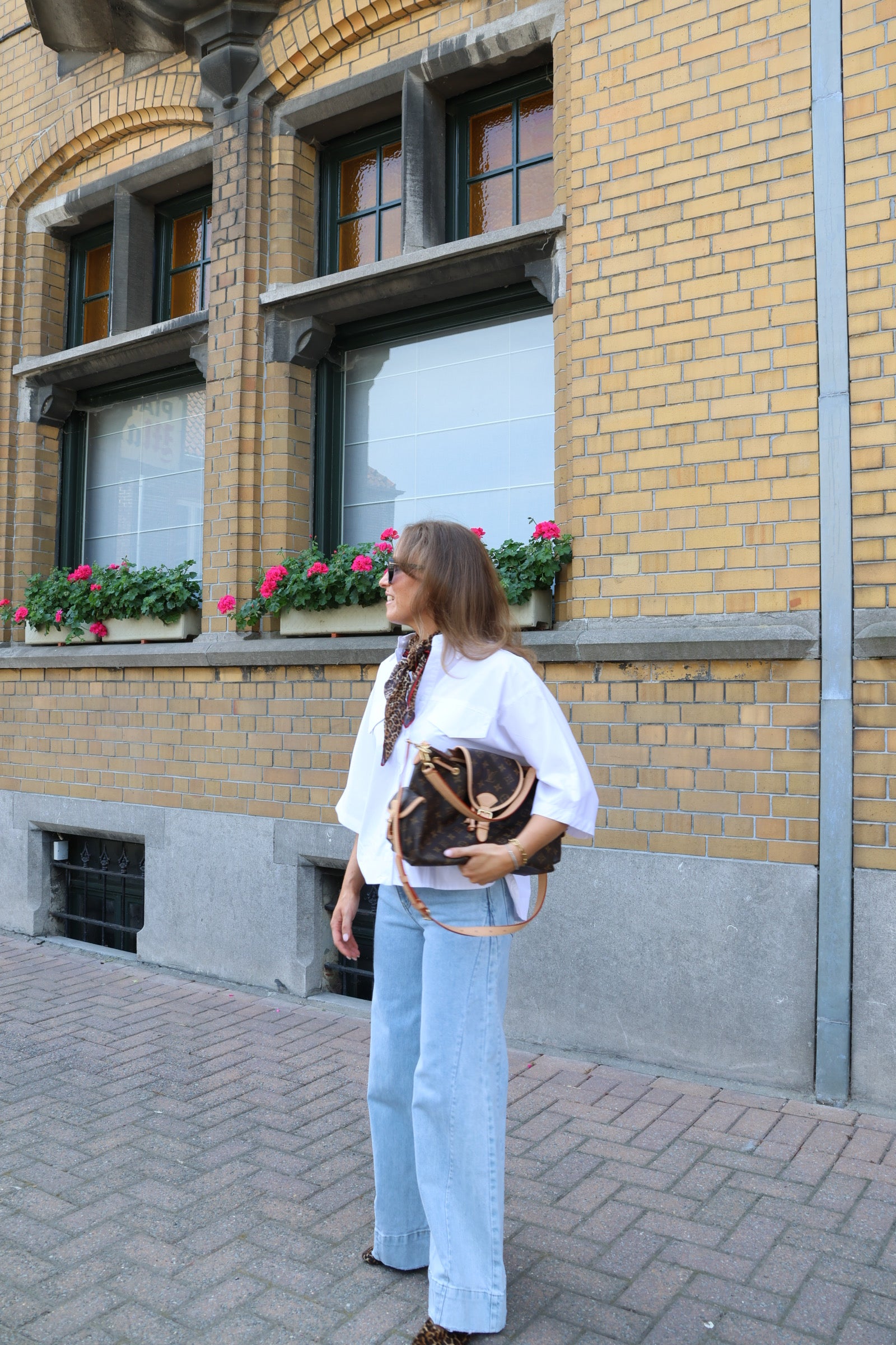 Calista wide leg jeans met detail