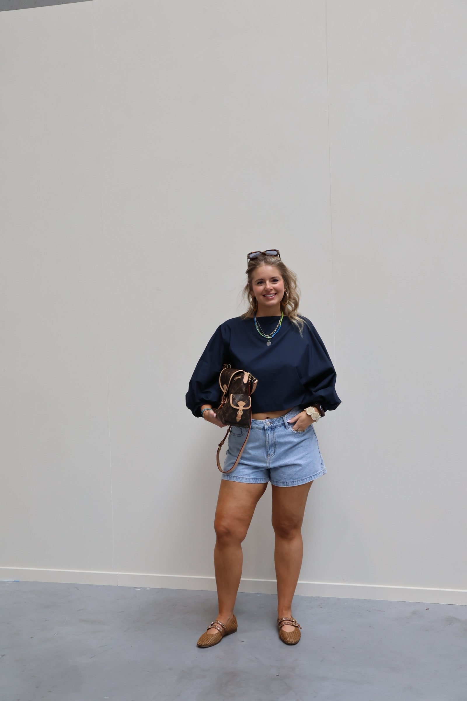 Vive blouse met wijde mouwen marine