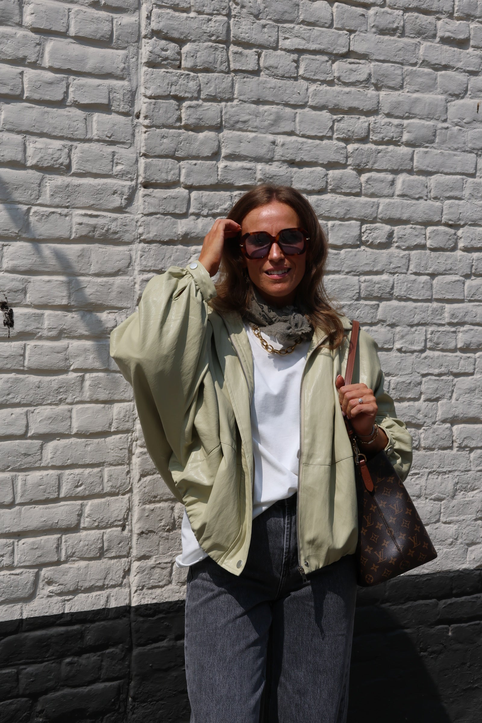Soraya faux leather vestje zachtgroen