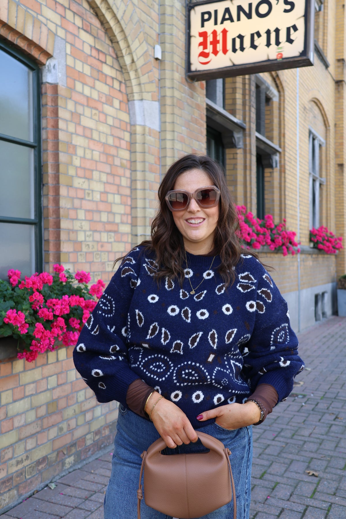 Liz trui met paisley print marine