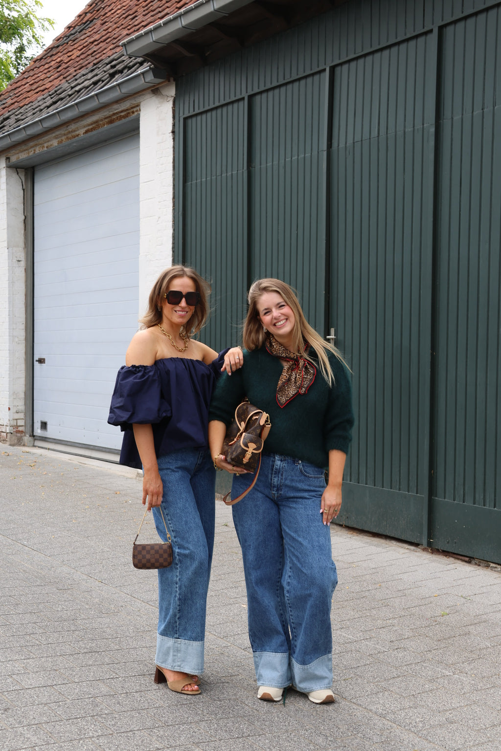 Lea off shoulder blouse marine