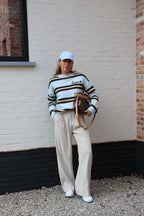 Mina love knit lichtblauw/bruin