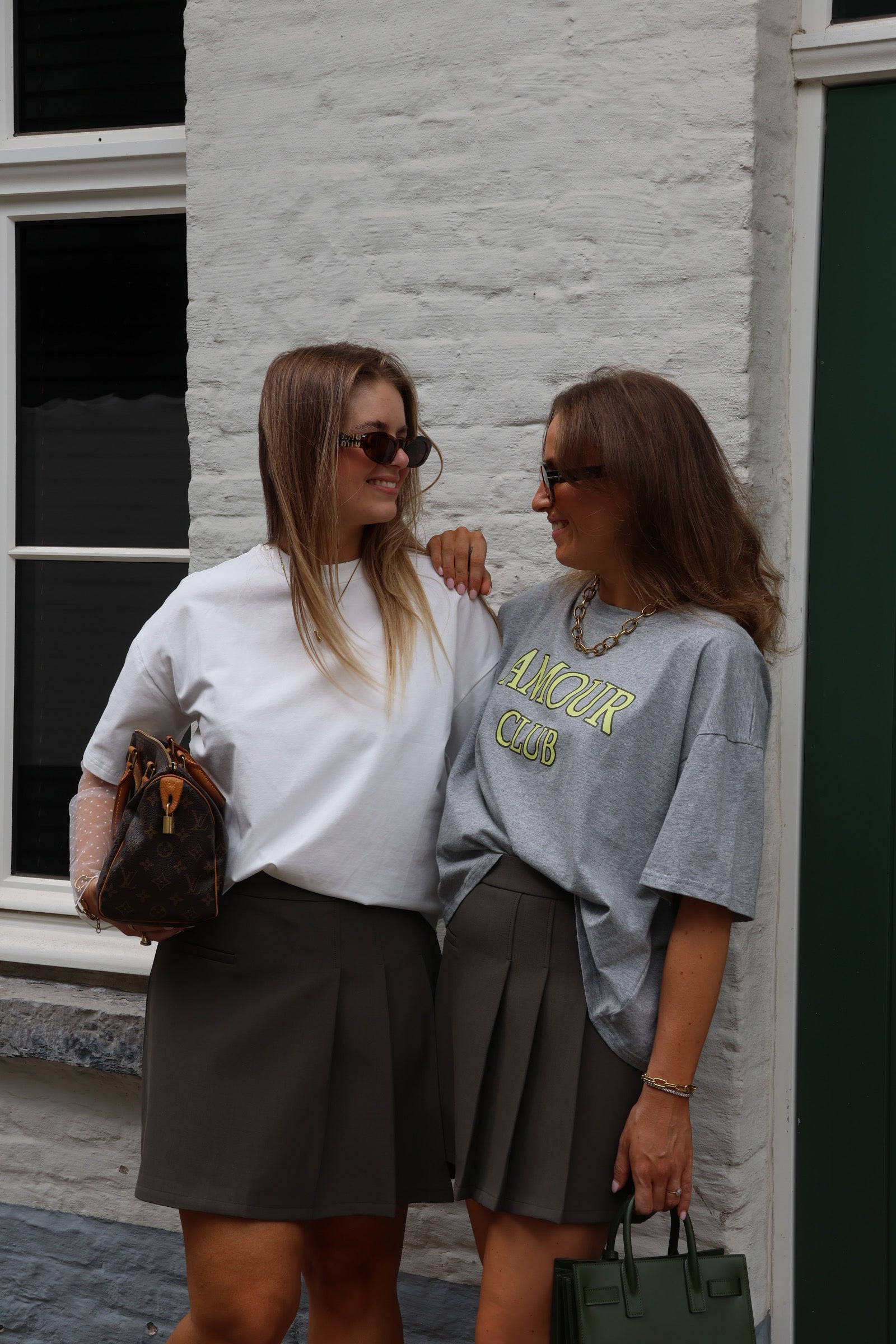 Amour club T-shirt grijs