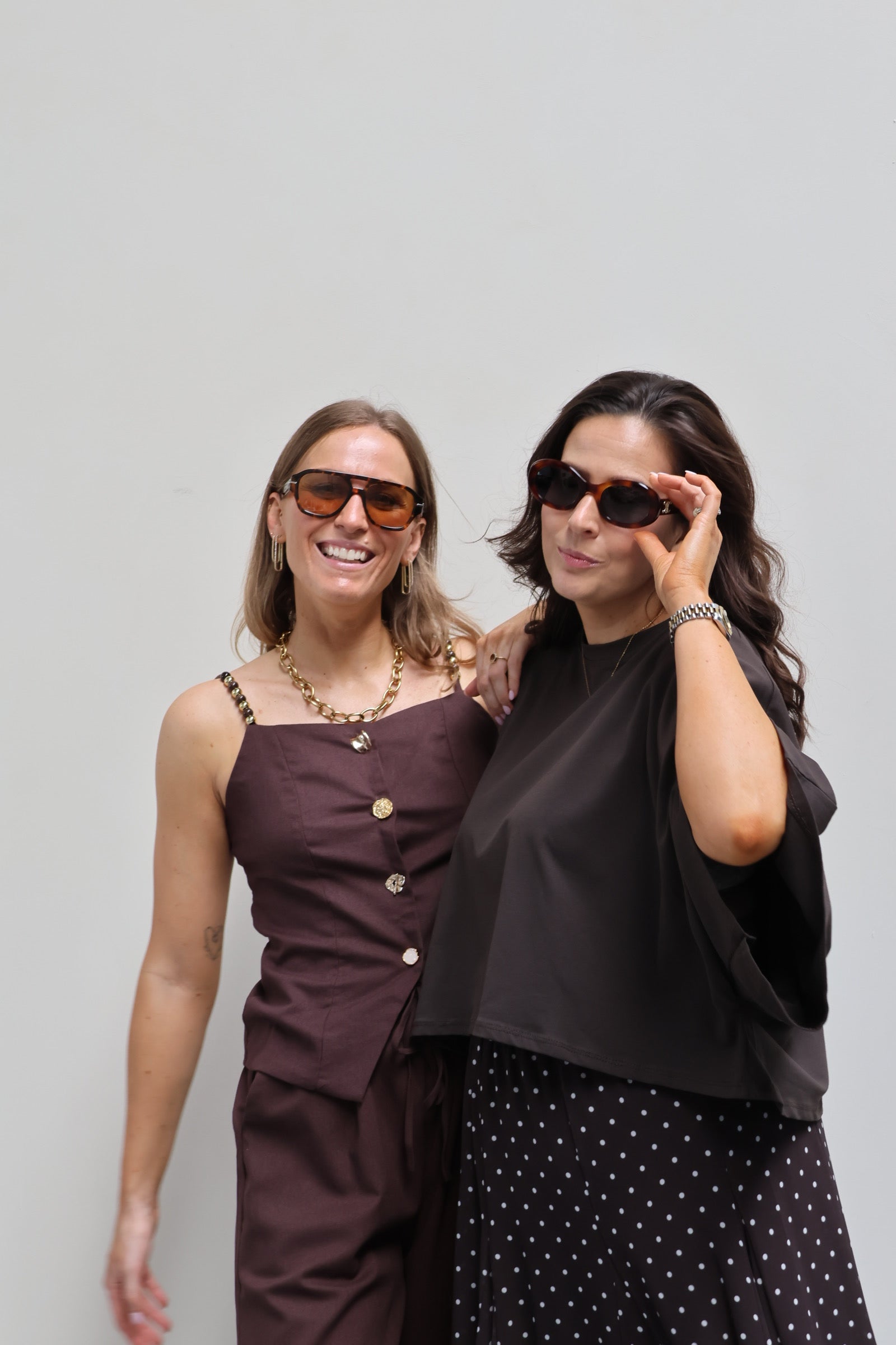 Elodie top met detail bruin