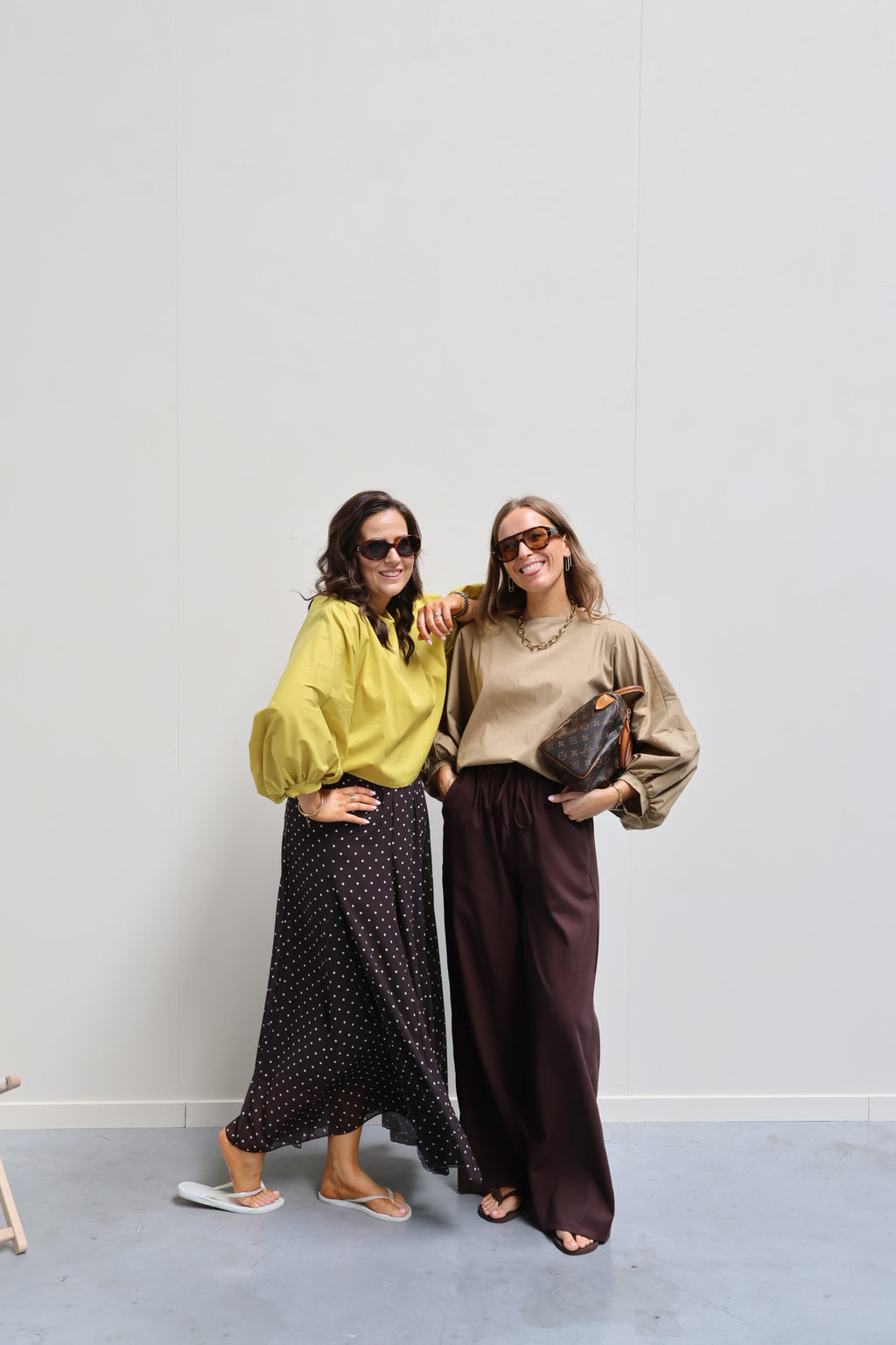 Vive blouse met wijde mouwen beige