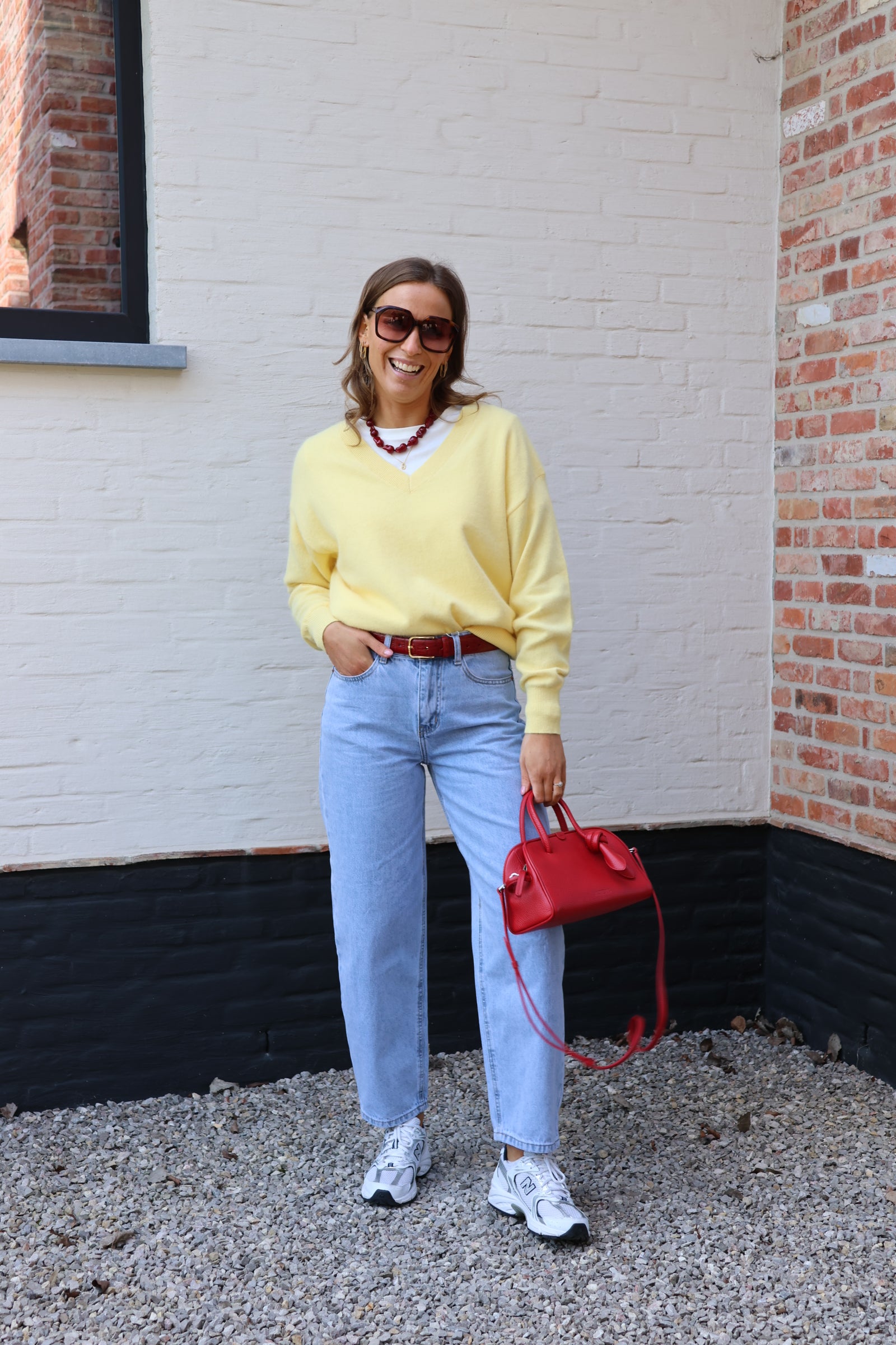 Manon V-neck knit geel