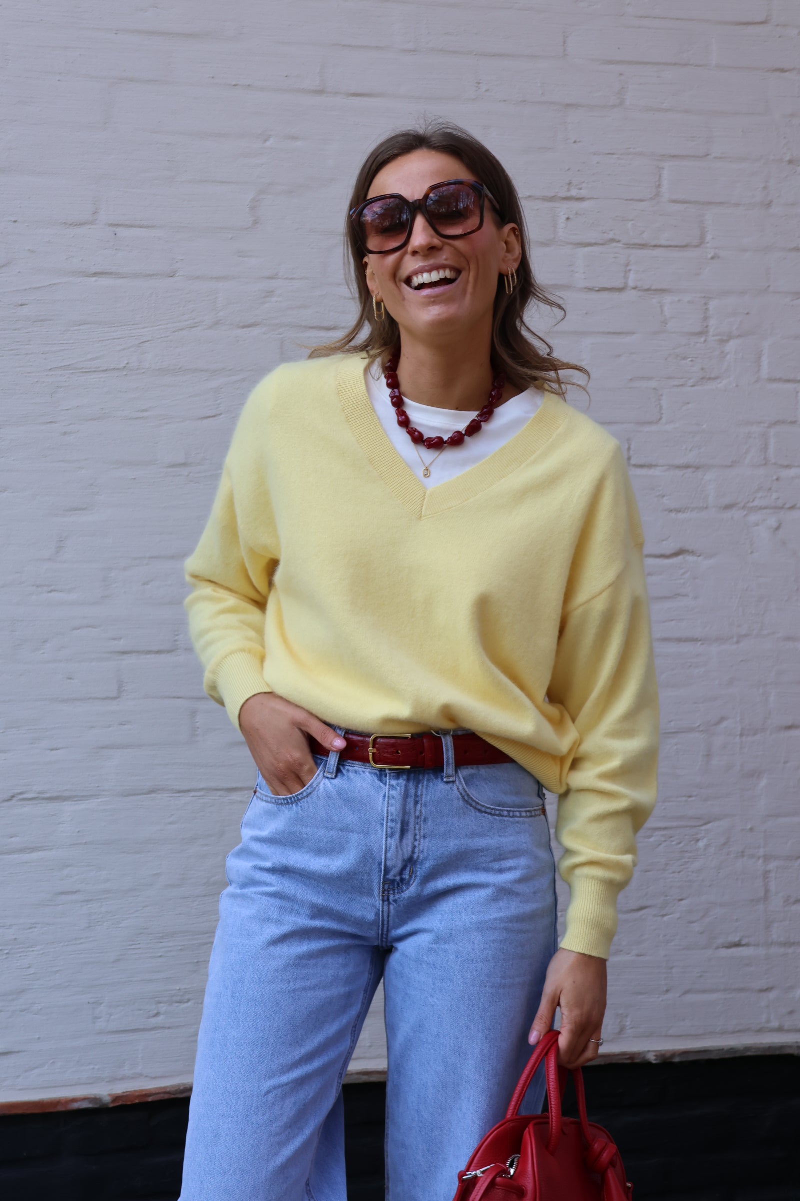 Manon V-neck knit geel