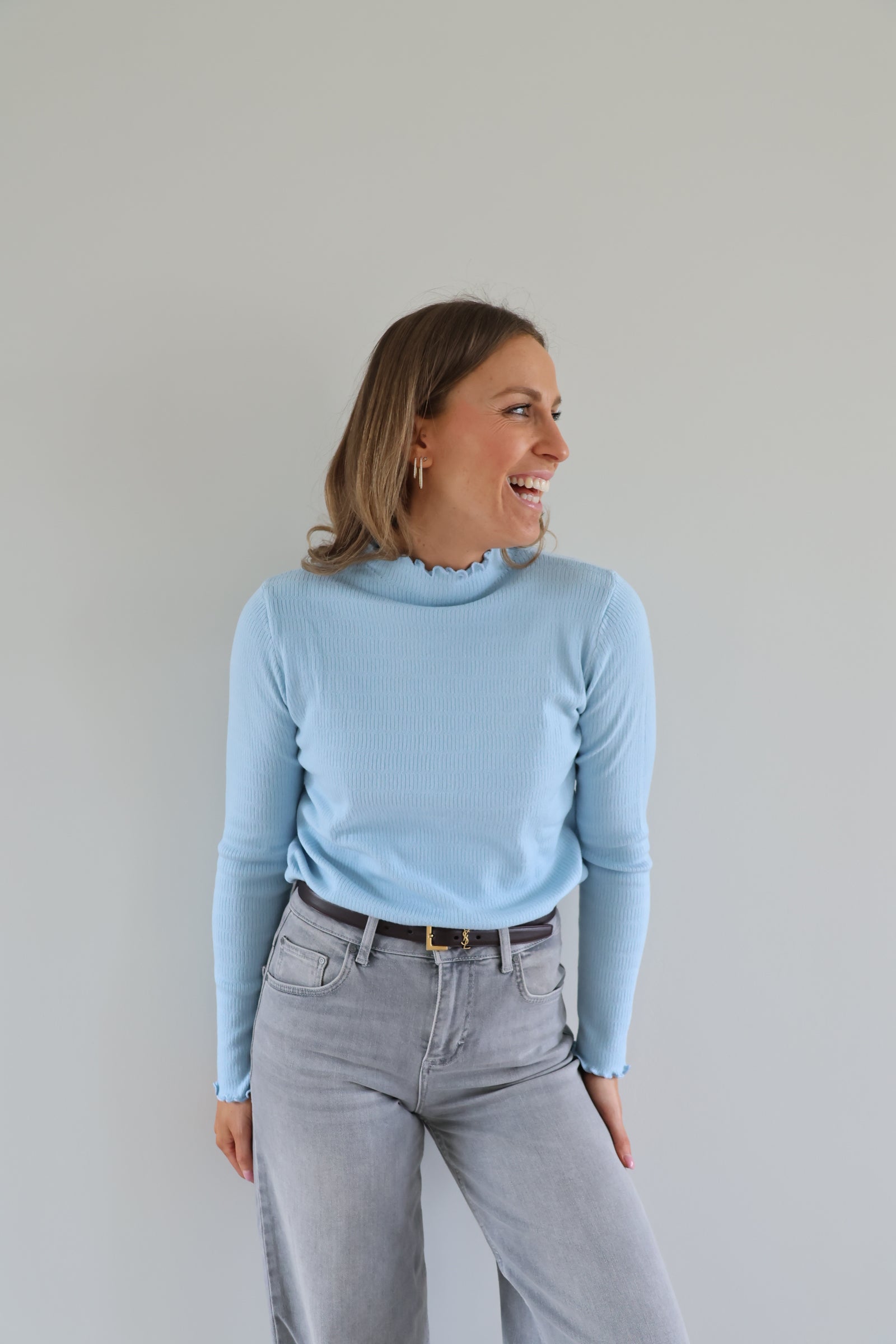 Julia pulletje lichtblauw