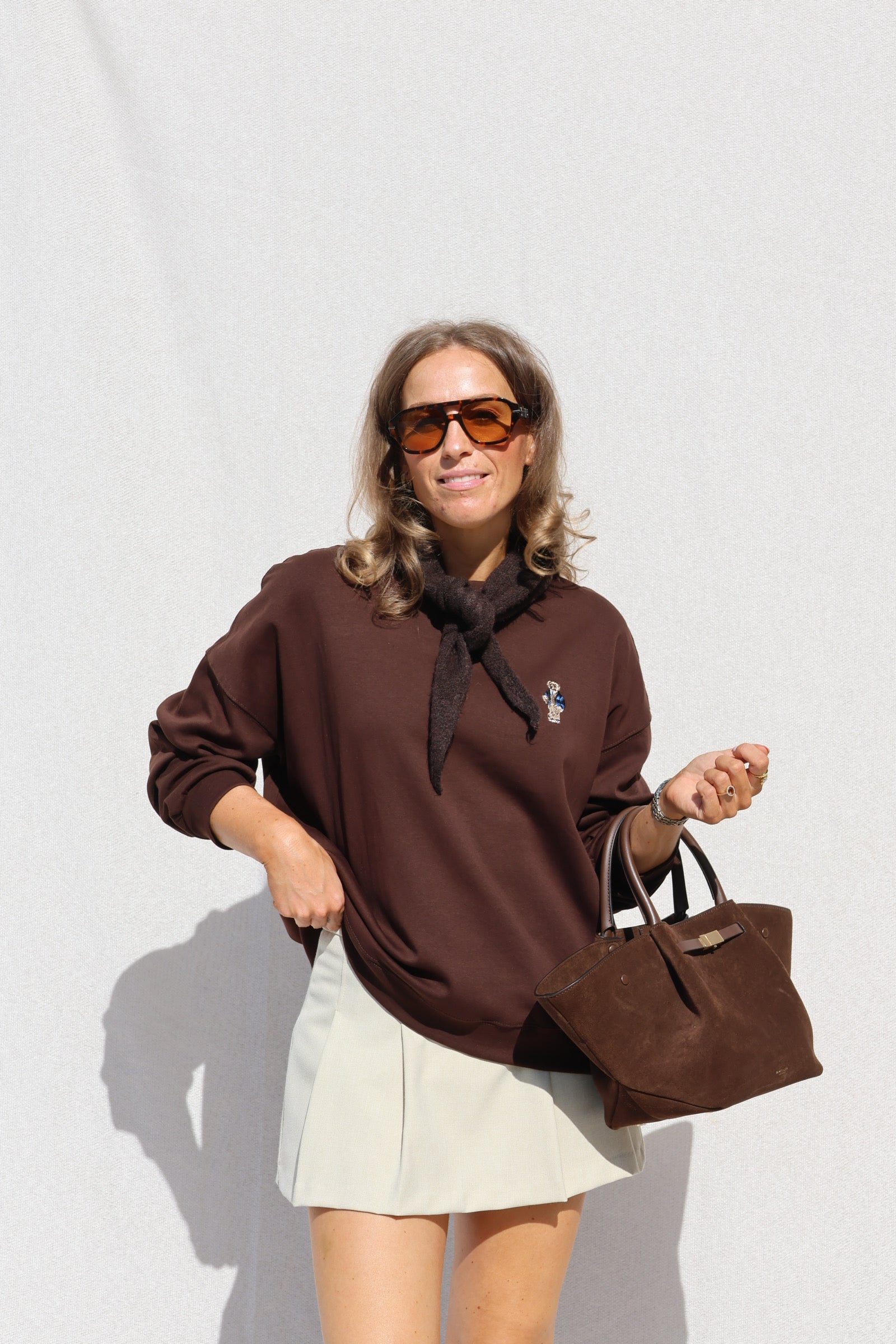 Clarisse sweater met beertje bruin