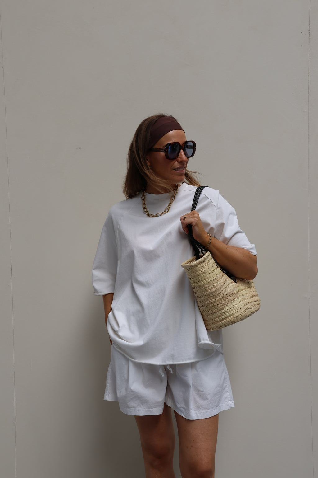 Lize short wit