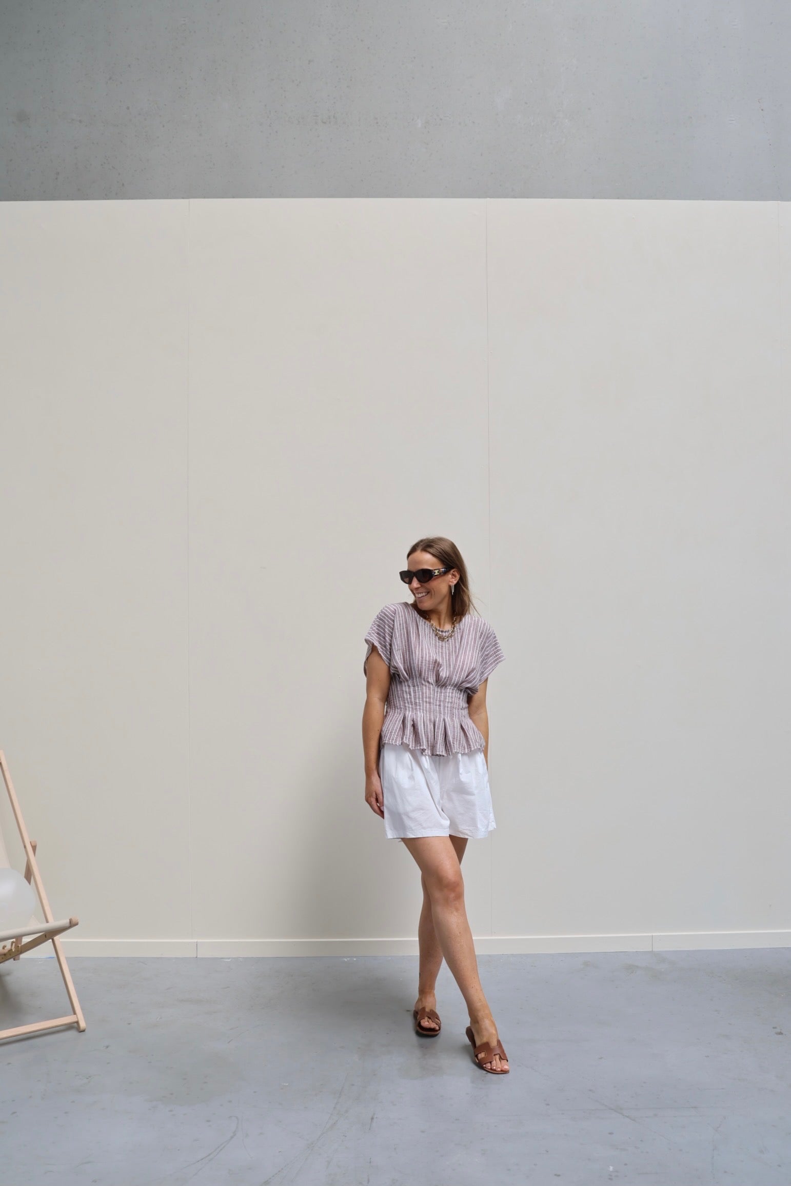 Lize short wit
