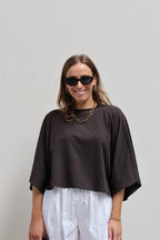 Emma cropped T-shirt bruin