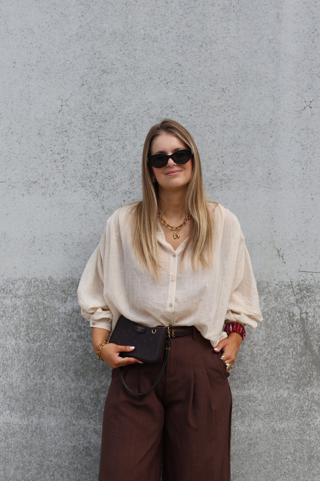 Lieke blouse met wijde mouwen beige