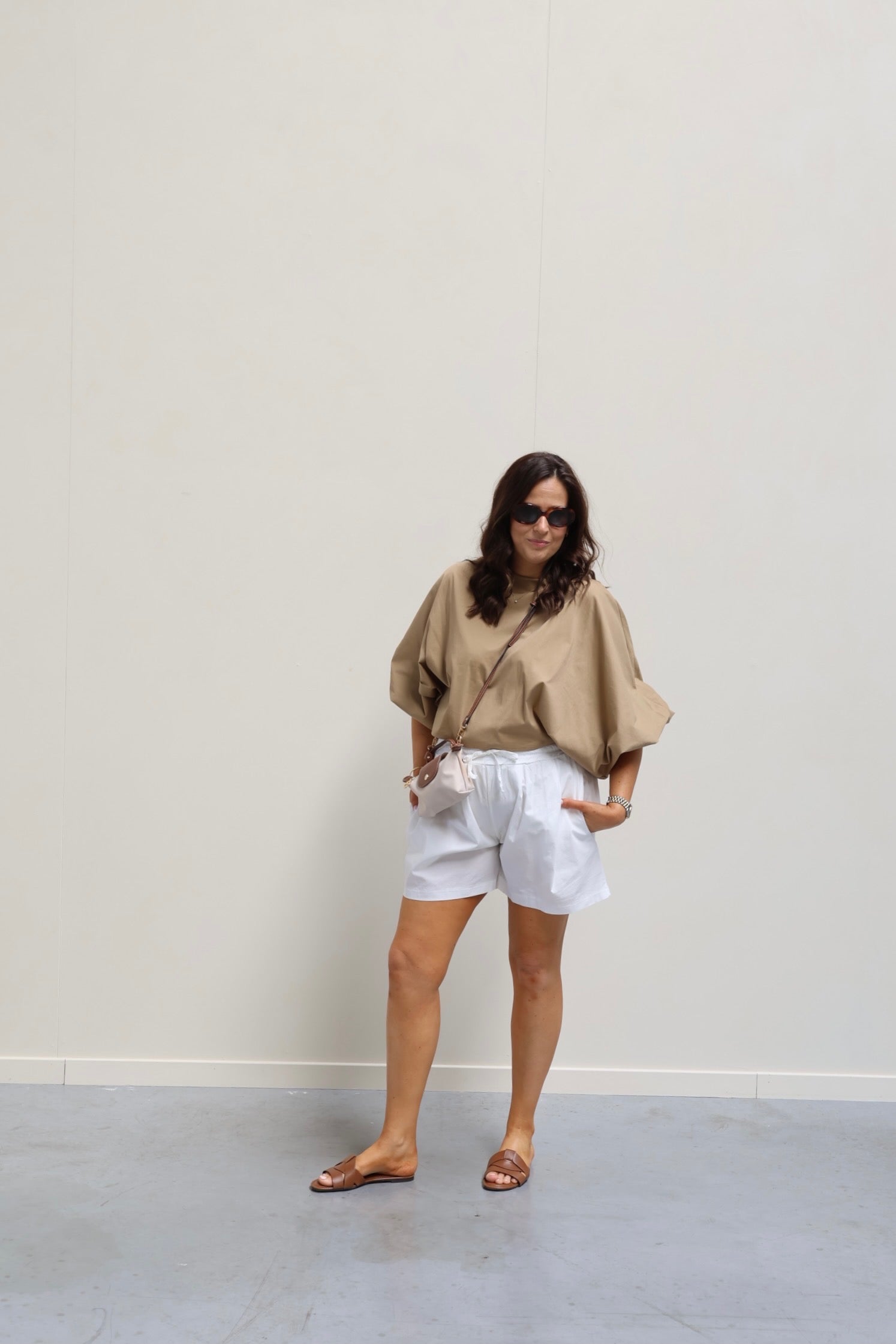 Lize short wit