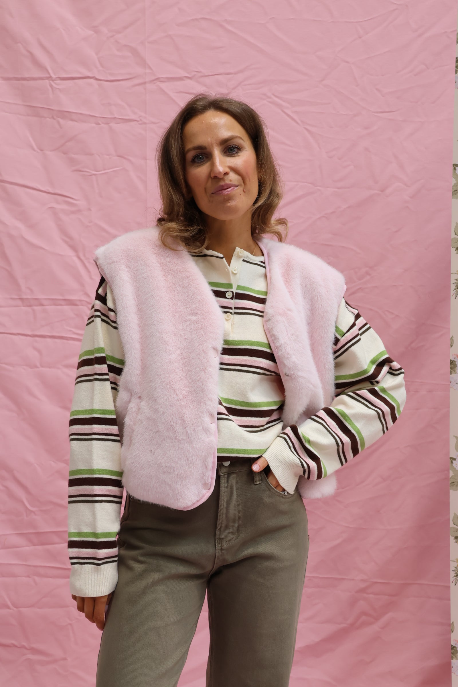 Faux fur vestje poederroze